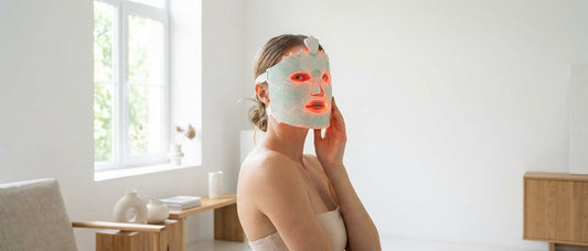 LED-Lichttherapie Gesicht: Wie es wirklich funktioniert (2025)