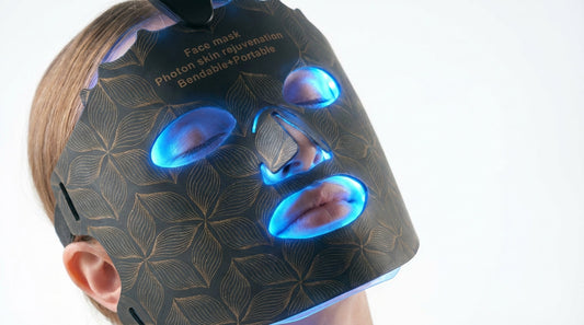 LED-Maske gegen Akne: Kann blaues Licht wirklich helfen?